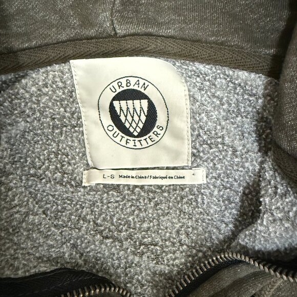 Urban Outfitters Yogi Fleece Cropped Zip-Up Hoodie Gray Womens Size L - Picture 2 of 5